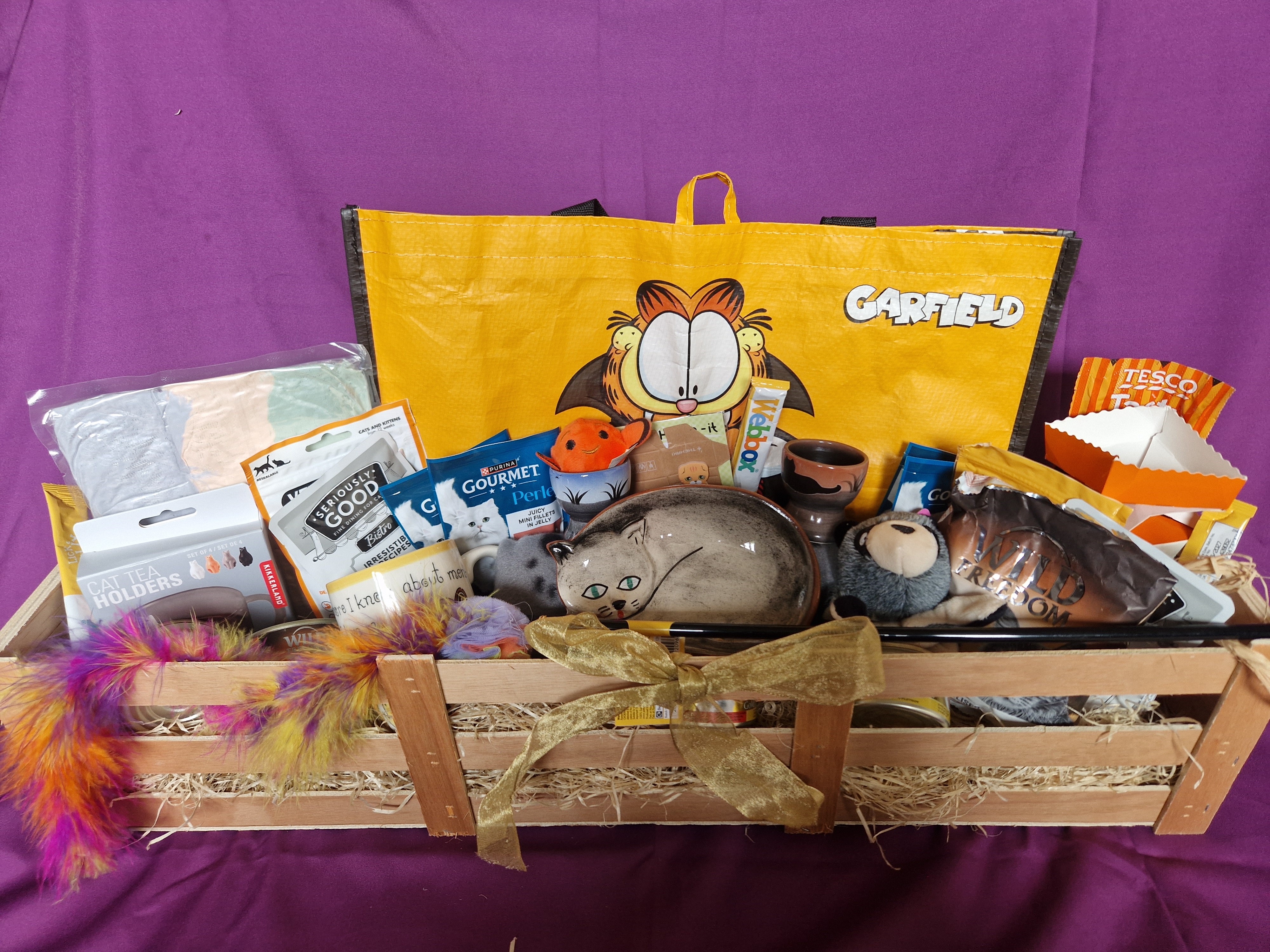 Cat Hamper